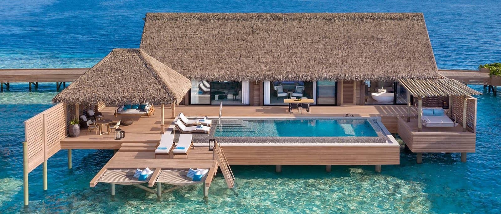 King Grand Overwater Villa with Pool - Waldorf Astoria
