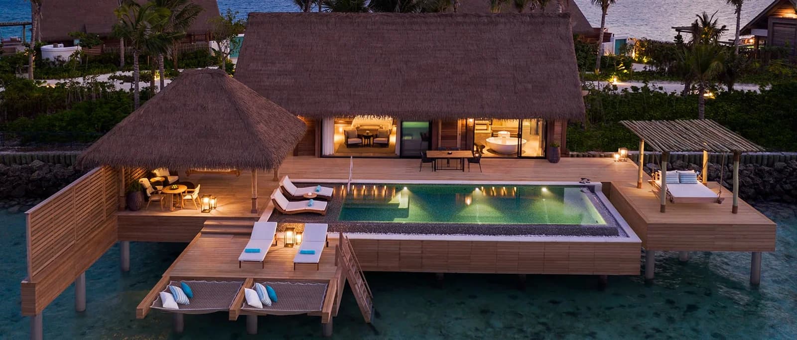 King Reef Villa with Pool