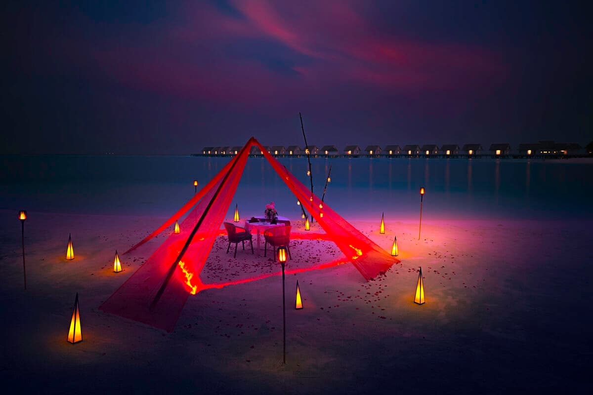 Private Beach Dining