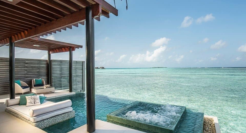 Deluxe Over Water Pool Villa - Niyama Private Islands